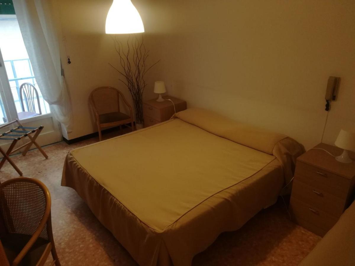 Hotel Olimpia Алассіо Номер фото