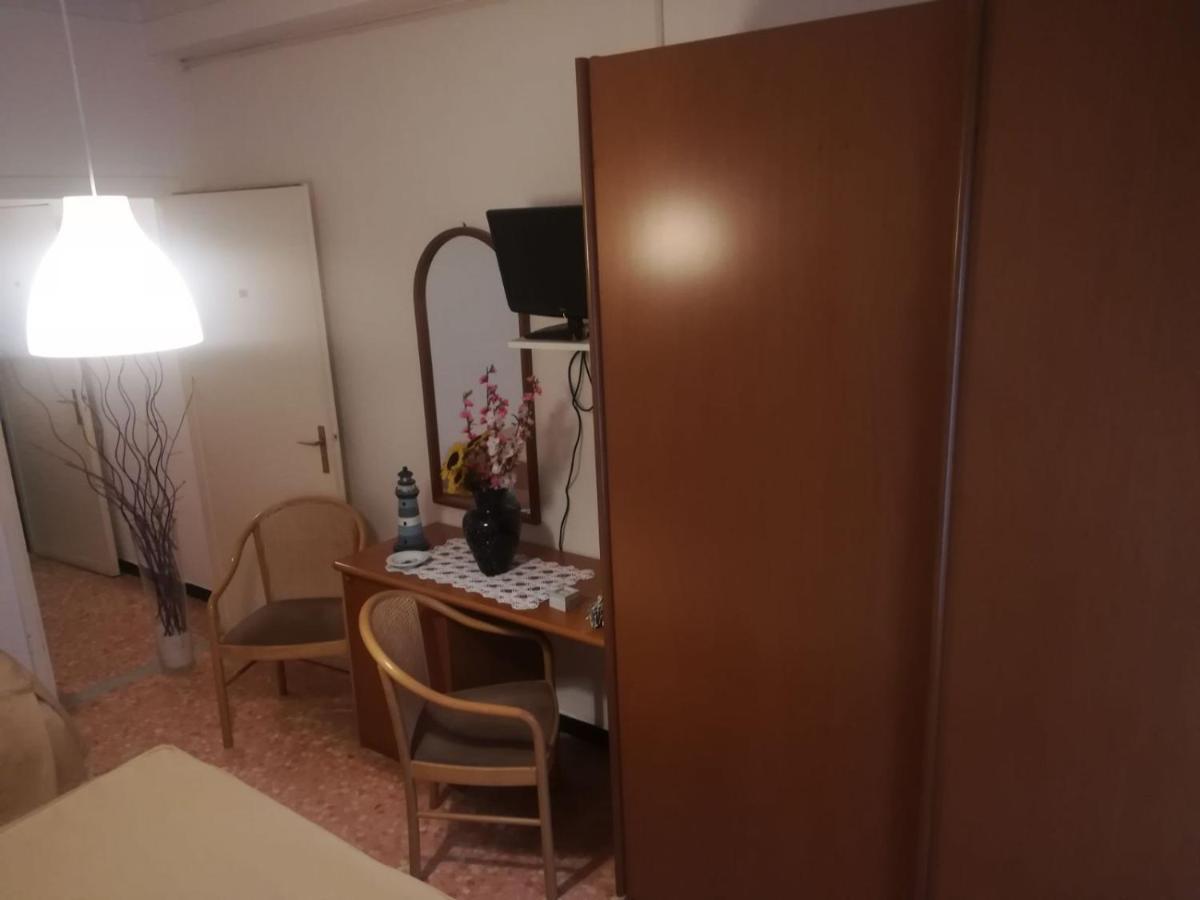 Hotel Olimpia Алассіо Номер фото